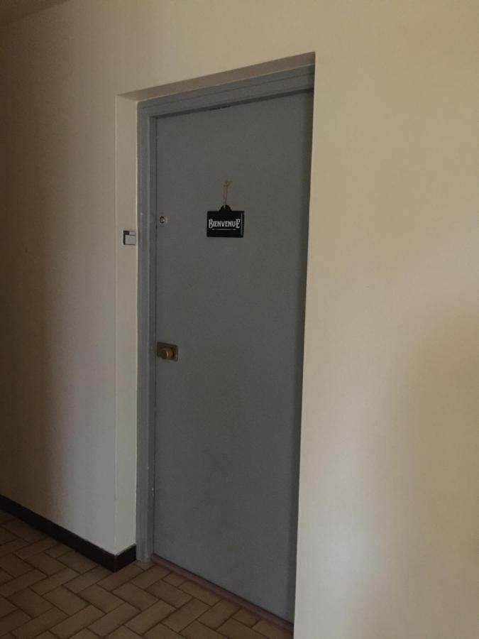 Studio Cabine,4 Personnes ,Renove,Au Calme,200 M De La Plage,Parking Prive Sète Zewnętrze zdjęcie
